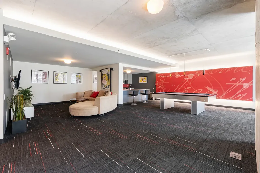 659 West Randolph Street Chicago IL 60661