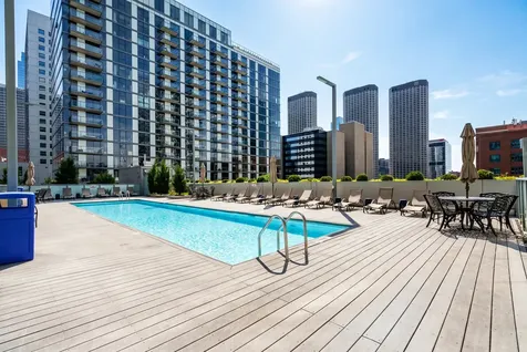 659 West Randolph Street Chicago IL 60661