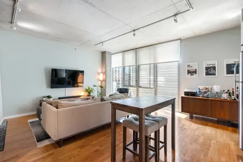 659 West Randolph Street Chicago IL 60661
