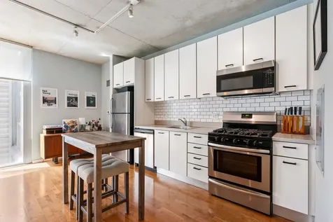 659 West Randolph Street Chicago IL 60661