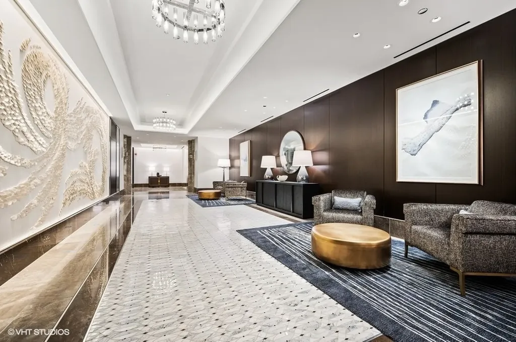 435 North Michigan Avenue Chicago IL 60611