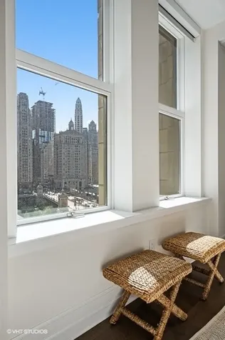 435 North Michigan Avenue Chicago IL 60611