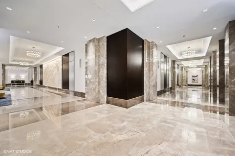 435 North Michigan Avenue Chicago IL 60611