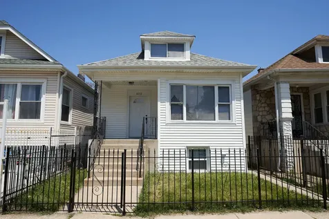 1452 West 71st Street Chicago IL 60636