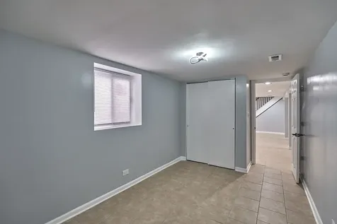 1452 West 71st Street Chicago IL 60636
