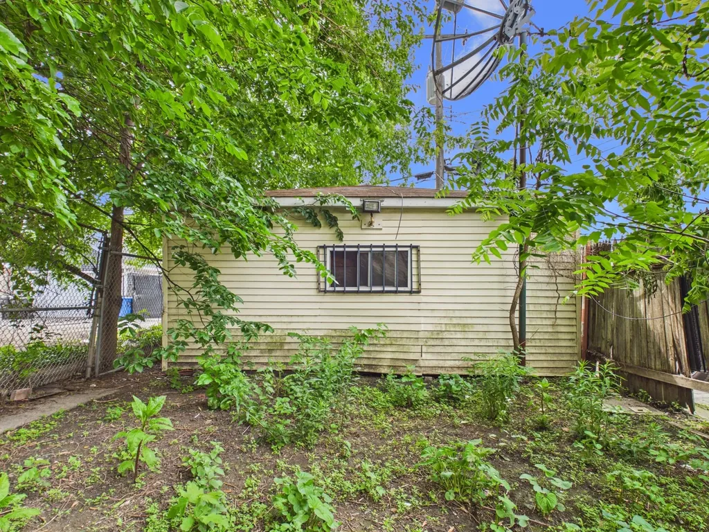 4734 South Racine Avenue Chicago IL 60609