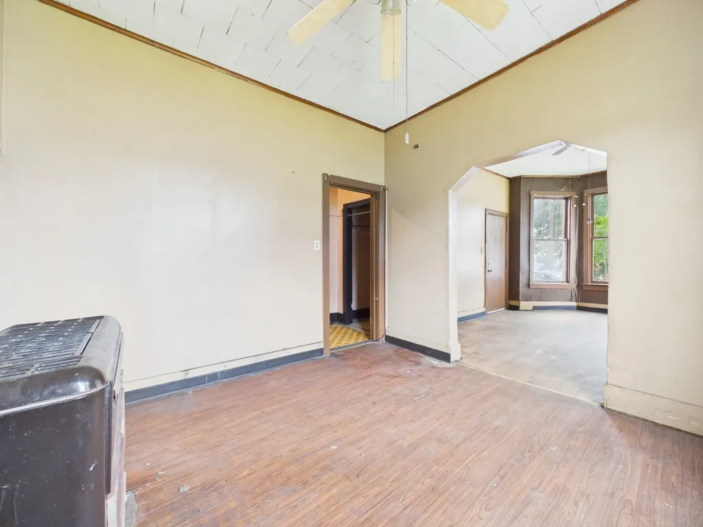 4734 South Racine Avenue Chicago IL 60609