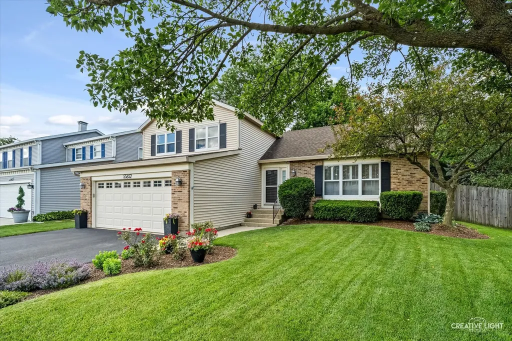 5S652 Hummingbird Lane Naperville IL 60540