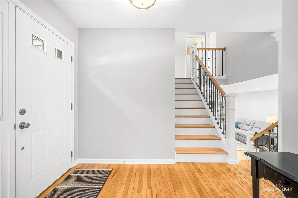 5S652 Hummingbird Lane Naperville IL 60540