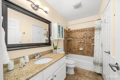 5S652 Hummingbird Lane Naperville IL 60540