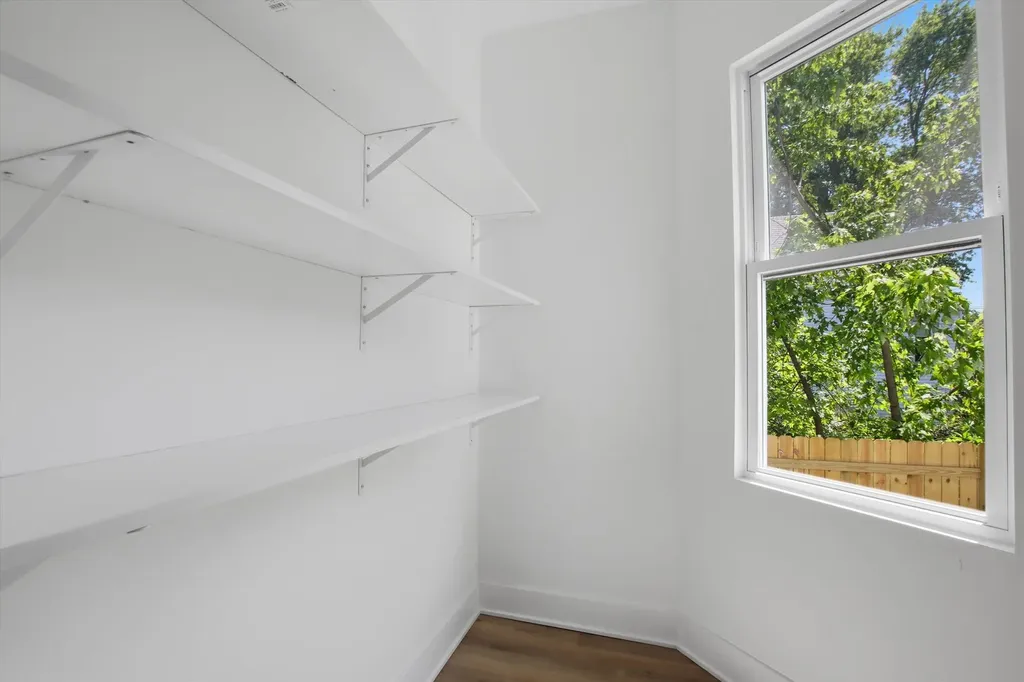 11436 South Yale Avenue Chicago IL 60628