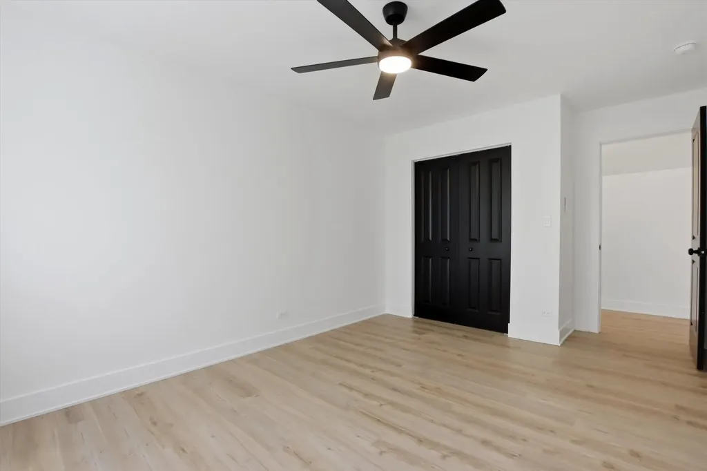 11436 South Yale Avenue Chicago IL 60628