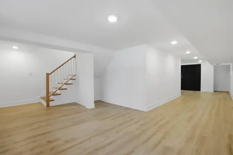 11436 South Yale Avenue Chicago IL 60628