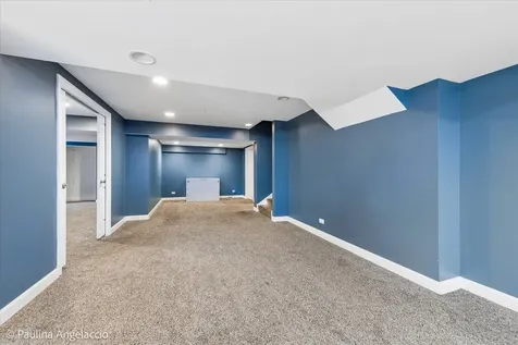 2401 Stonybrook Street Wauconda IL 60084