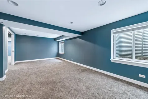 2401 Stonybrook Street Wauconda IL 60084