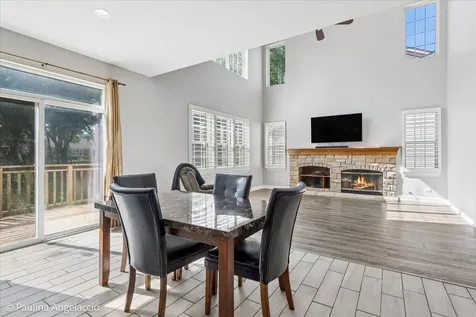 2401 Stonybrook Street Wauconda IL 60084