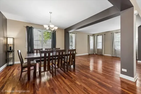 2401 Stonybrook Street Wauconda IL 60084