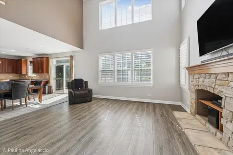 2401 Stonybrook Street Wauconda IL 60084