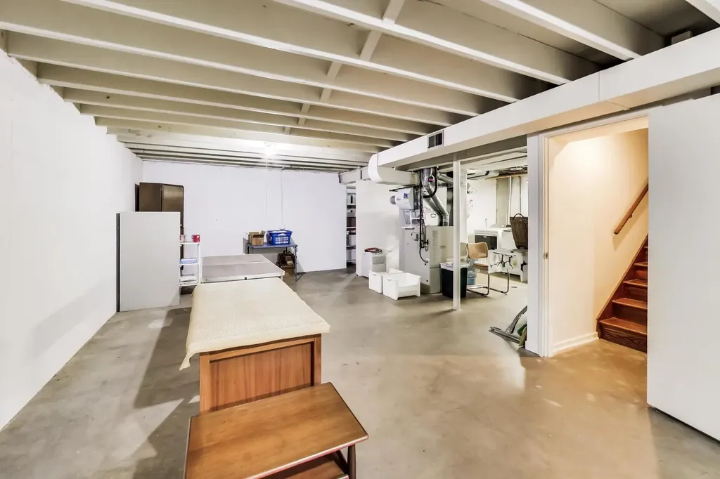 5508 South Kenwood Avenue Chicago IL 60637