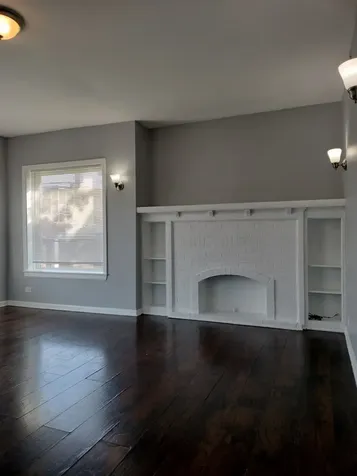 2525 East 72nd Place Chicago IL 60649