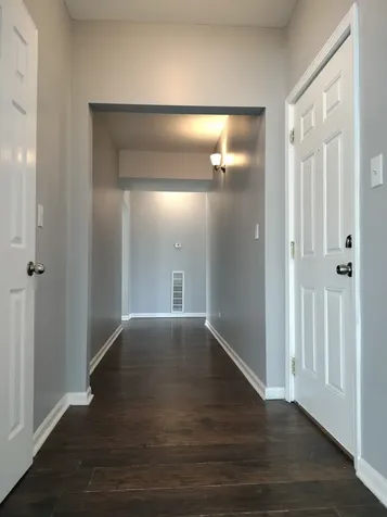 2525 East 72nd Place Chicago IL 60649