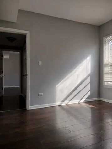 2525 East 72nd Place Chicago IL 60649