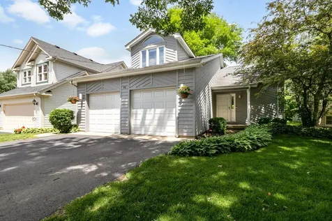 66 North Lake Avenue Third Lake IL 60030