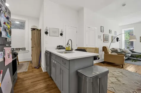 1140 North Winchester Avenue Chicago IL 60622