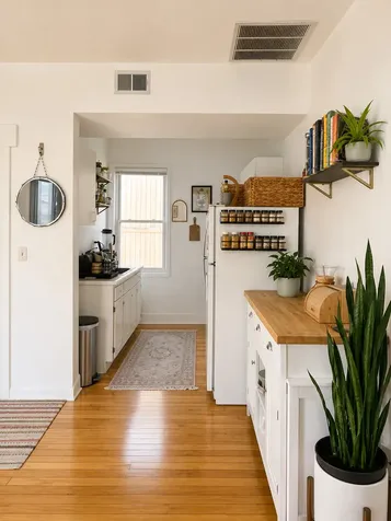 725 North Throop Street Chicago IL 60642