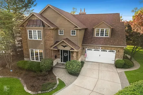 501 Wedgewood Court Hinsdale IL 60521