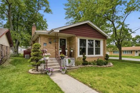 17904 Arcadia Avenue Lansing IL 60438