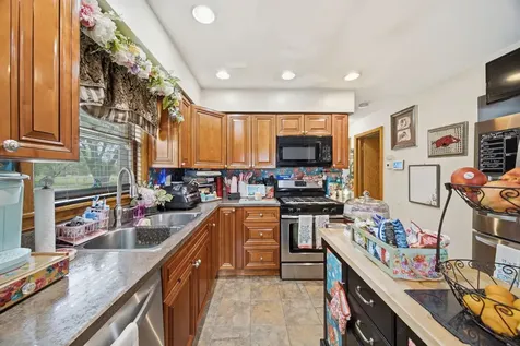 17904 Arcadia Avenue Lansing IL 60438