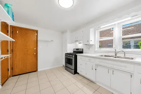 223 30TH Avenue Bellwood IL 60104
