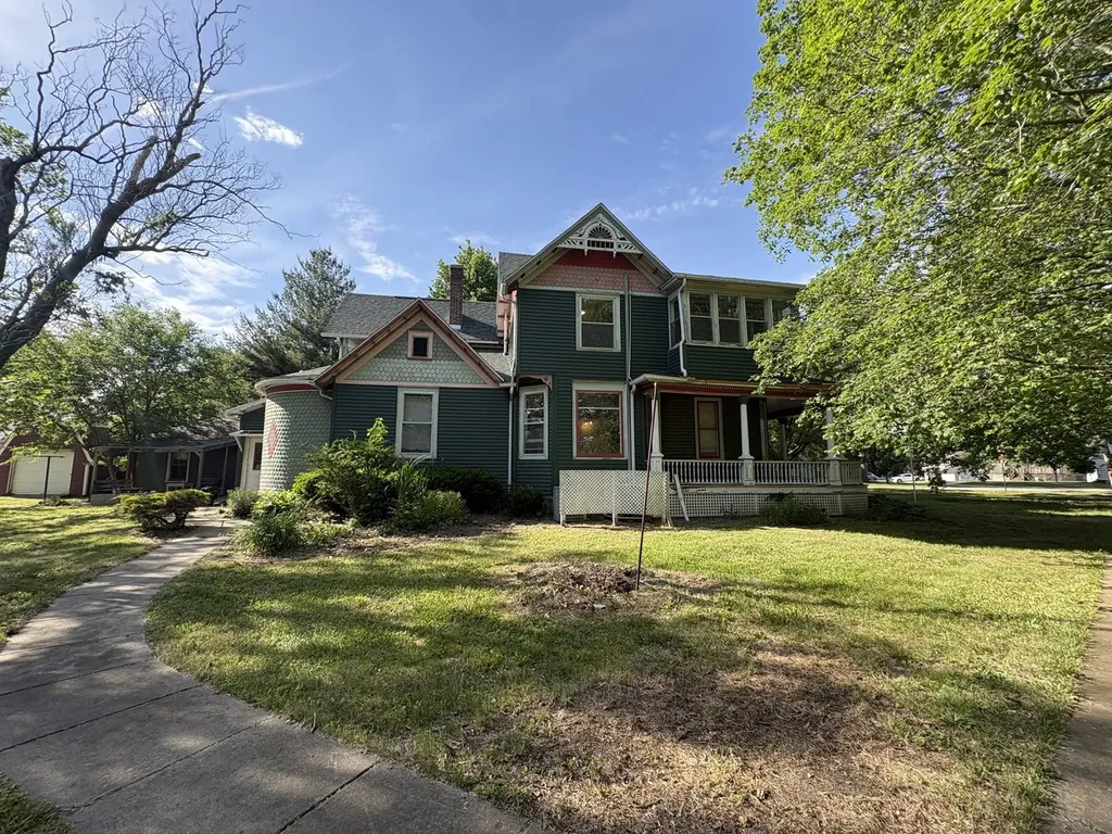 403 West 3rd Street Prophetstown IL 61277
