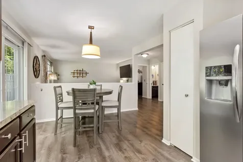 105 Waterbury Circle Oswego IL 60543