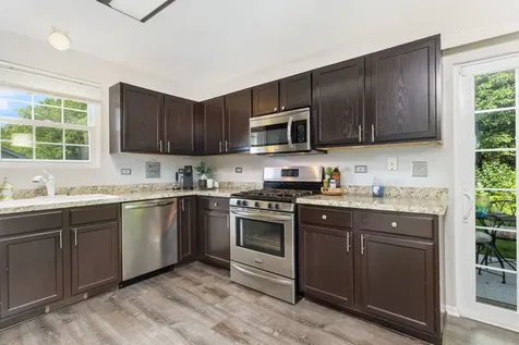 105 Waterbury Circle Oswego IL 60543