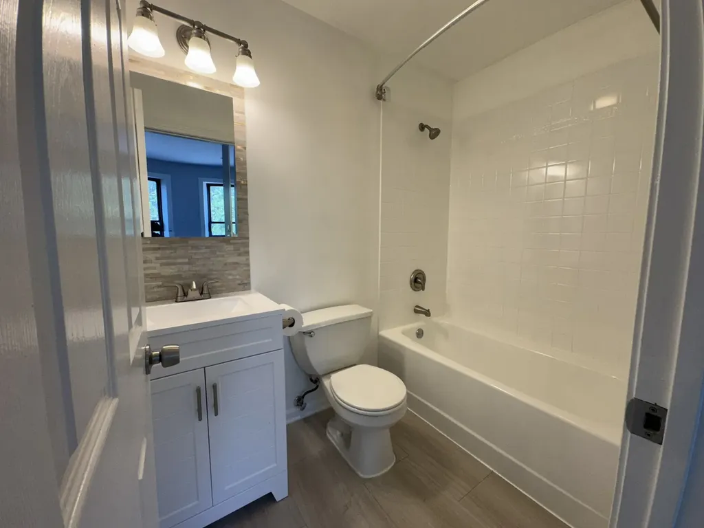 5900 South King Drive Chicago IL 60637