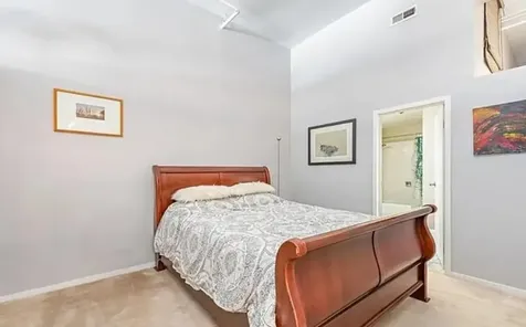 3151 North Lincoln Avenue Chicago IL 60657