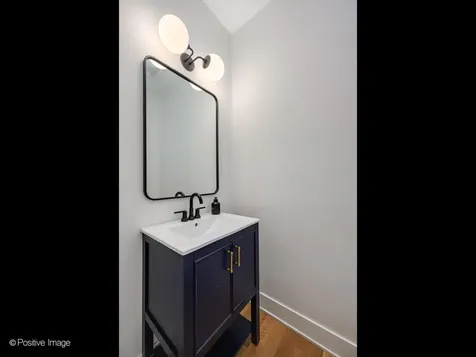 2516 North Campbell Avenue Chicago IL 60647