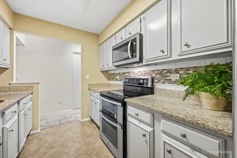 710 Saint Andrews Lane Crystal Lake IL 60014
