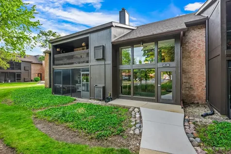 710 Saint Andrews Lane Crystal Lake IL 60014