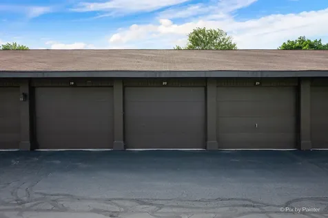 710 Saint Andrews Lane Crystal Lake IL 60014