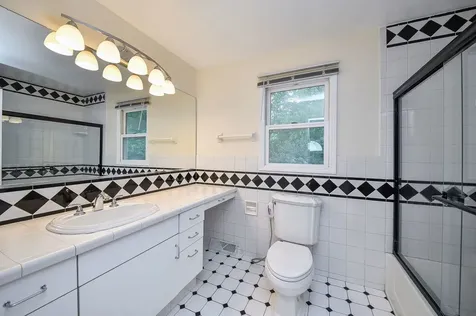 339 Windsor Drive Bartlett IL 60103