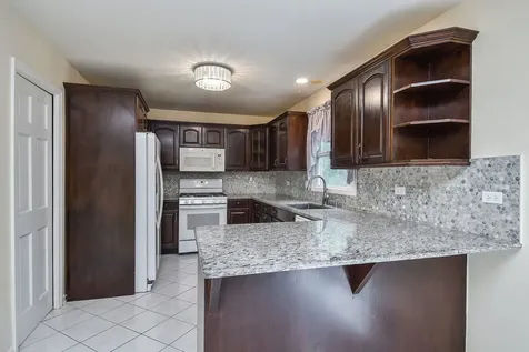 339 Windsor Drive Bartlett IL 60103