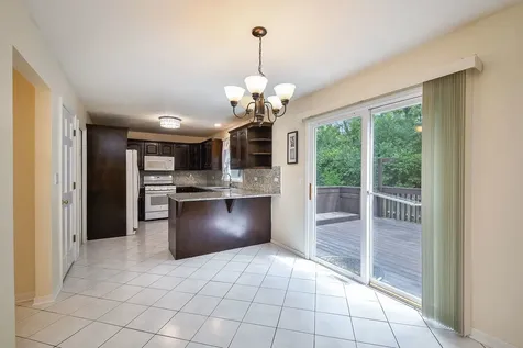 339 Windsor Drive Bartlett IL 60103