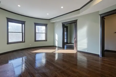 444 East 48th Street Chicago IL 60615