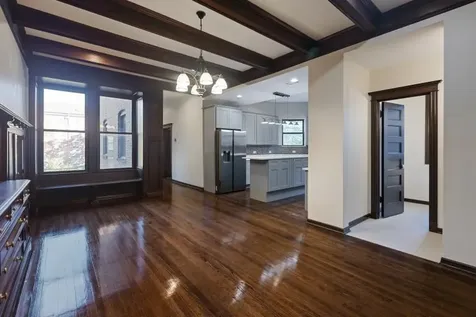 444 East 48th Street Chicago IL 60615