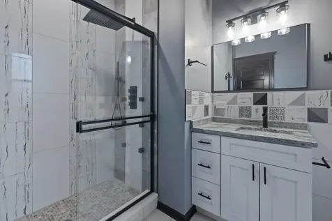 444 East 48th Street Chicago IL 60615