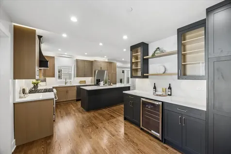 742 Highland Avenue Oak Park IL 60304