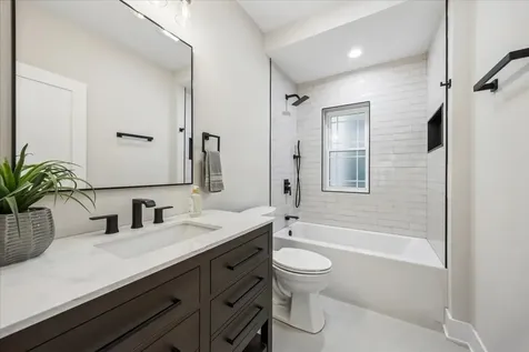 742 Highland Avenue Oak Park IL 60304